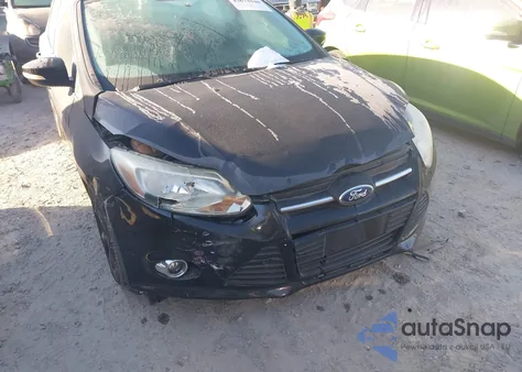 2014 Ford Focus Se из США, поврежденный, VIN 1FADP3K21EL104036